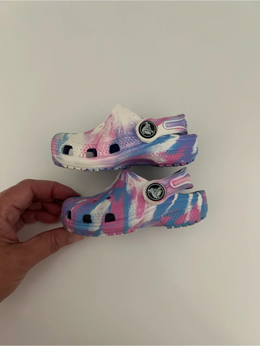 CROCS Baby Tie-Dye Marbled Clogs Sandals/Water Shoes Size 5
